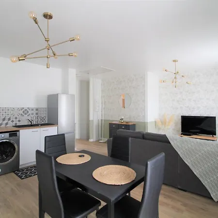 Les Nuits Bonneuilloises Le Henson Apartment Breteuil Exterior photo