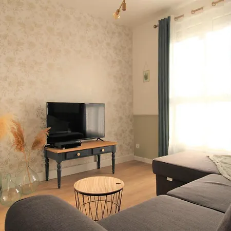 Les Nuits Bonneuilloises Le Henson Apartment Breteuil Exterior photo